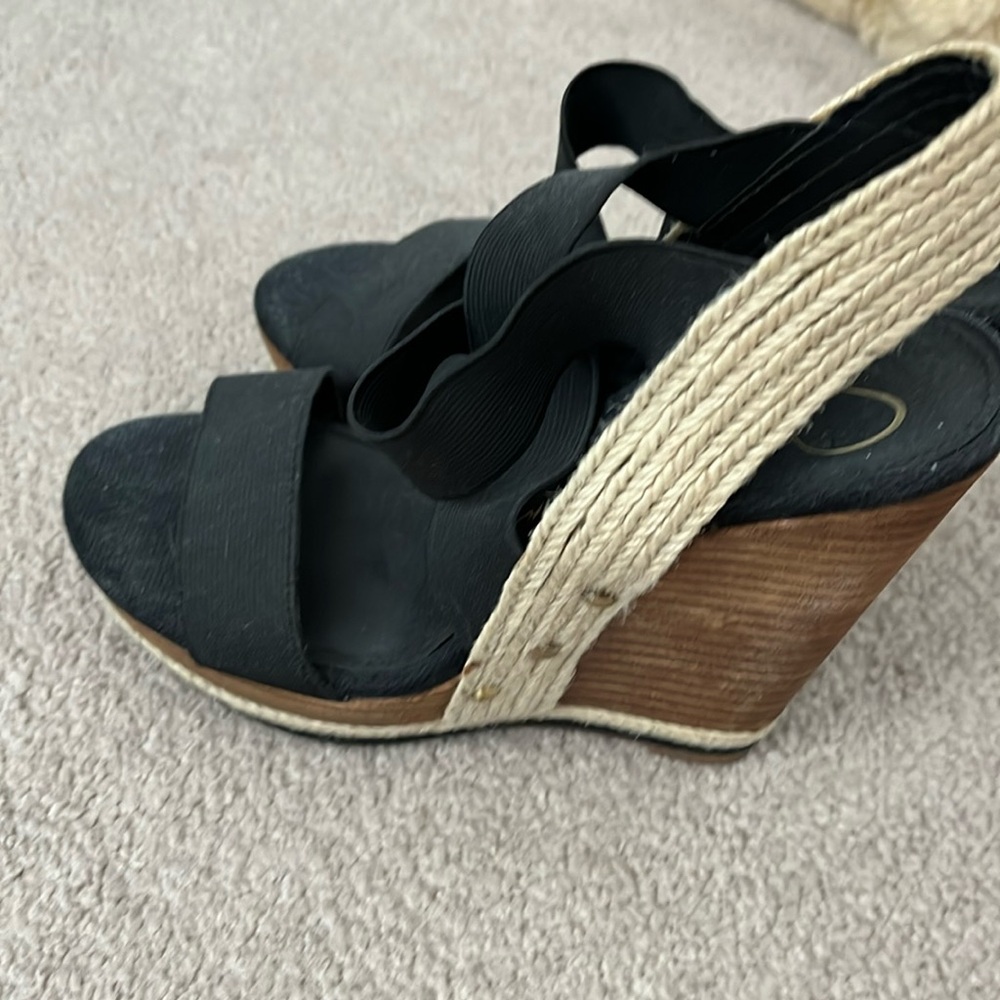 Jessica Simpson wedges